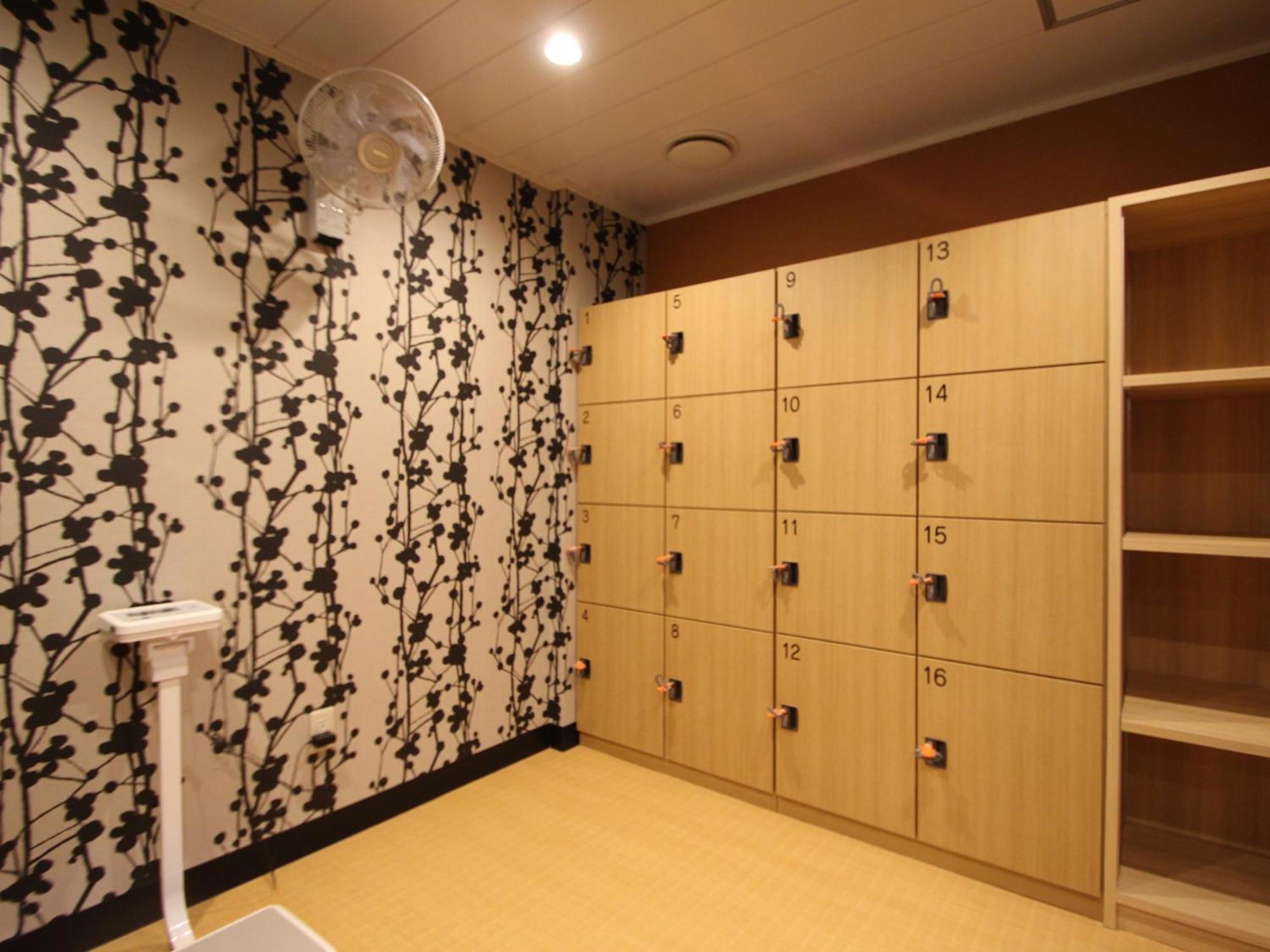 Apa Hotel Toyama Ekimae Экстерьер фото