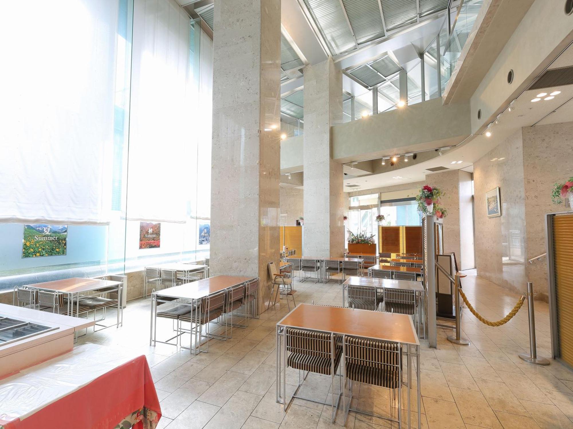 Apa Hotel Toyama Ekimae Экстерьер фото