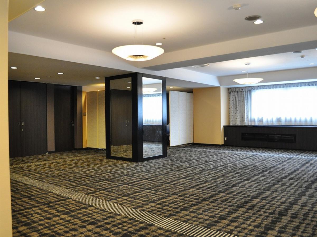 Apa Hotel Toyama Ekimae Экстерьер фото