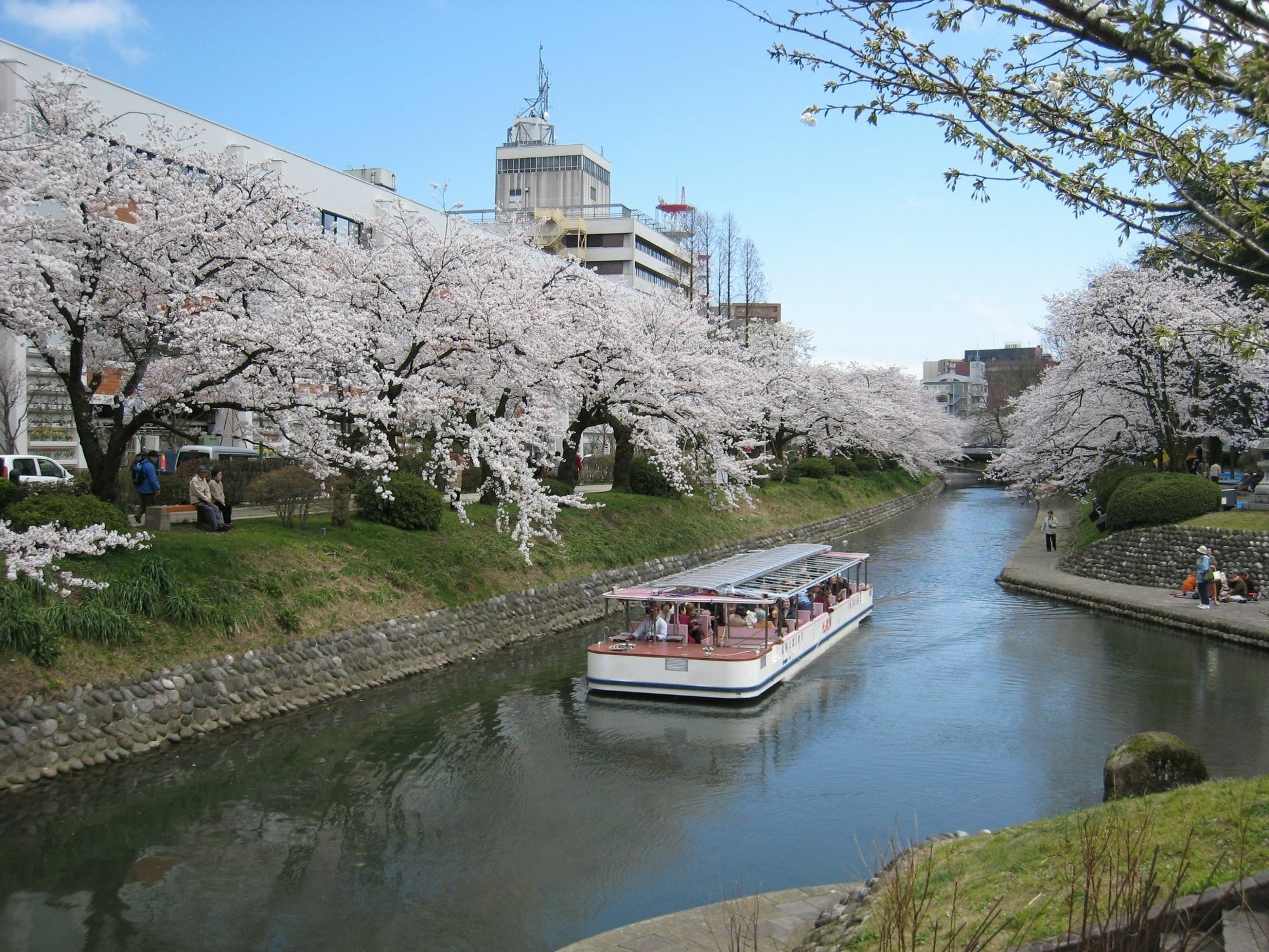 Apa Hotel Toyama Ekimae Экстерьер фото